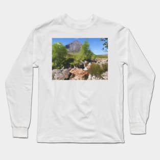 Buachaille Etive Mor , the Highlands of Scotland Long Sleeve T-Shirt